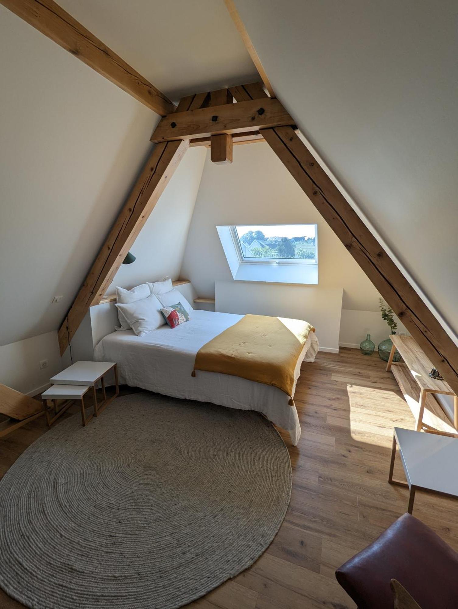 La Maison D'Enfance Heimsbrunn Rum bild